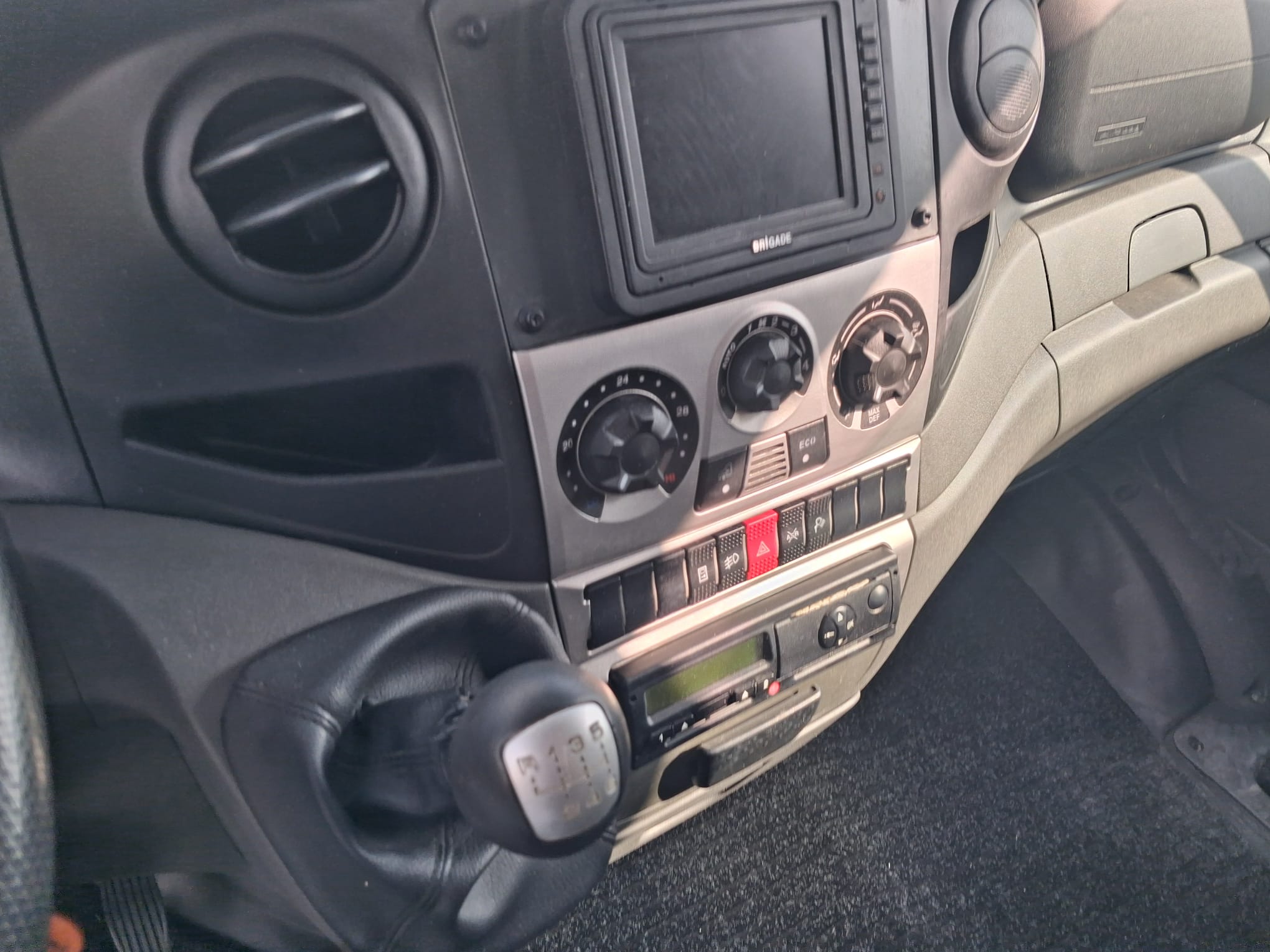 Iveco Daily 60c17 BOX E SPONDA - ANCHE CARROATTREZZI - immagine 17