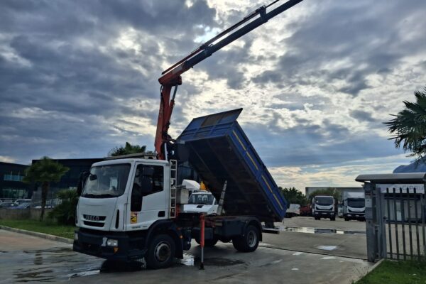 Iveco Eurocargo 120e18 RIBALTABILE E GRU CARICATRICE - immagine 20