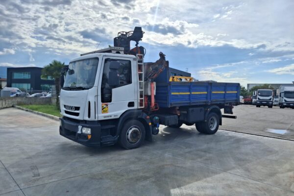 Iveco Eurocargo 120e18 RIBALTABILE E GRU CARICATRICE - immagine 7