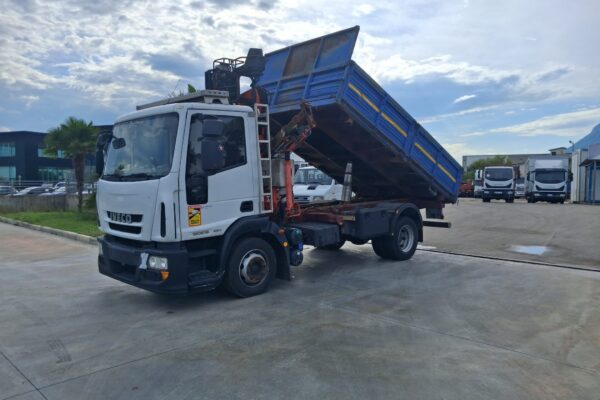 Iveco Eurocargo 120e18 RIBALTABILE E GRU CARICATRICE - immagine 9
