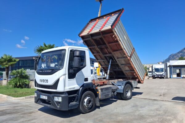 Iveco Eurocargo 140e22 RIBALTABILE CAMBIO 8 MARCE