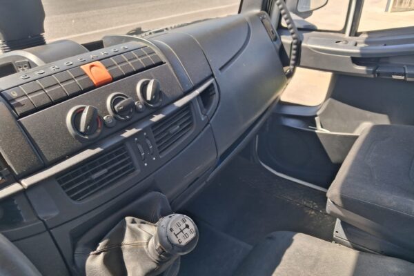 Iveco Eurocargo 140e22 RIBALTABILE CAMBIO 8 MARCE - immagine 14