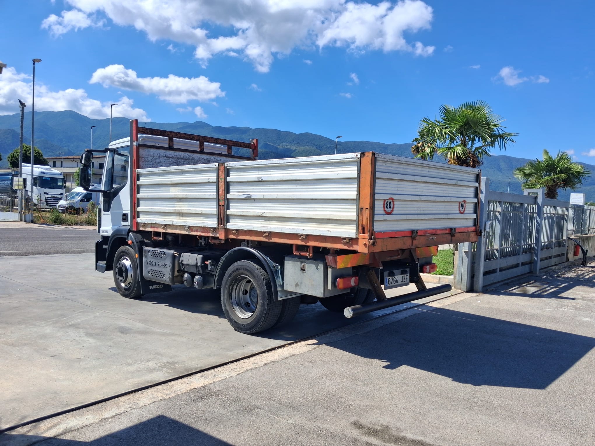 Iveco Eurocargo 140e22 RIBALTABILE CAMBIO 8 MARCE - immagine 7