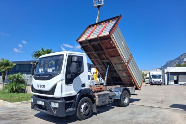 Iveco Eurocargo 140e22 RIBALTABILE CAMBIO 8 MARCE - immagine 9