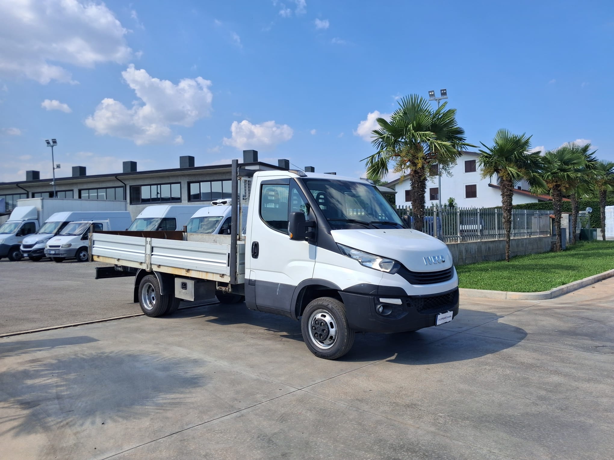 Iveco Daily 35c14 CASSONE FISSO - immagine 5