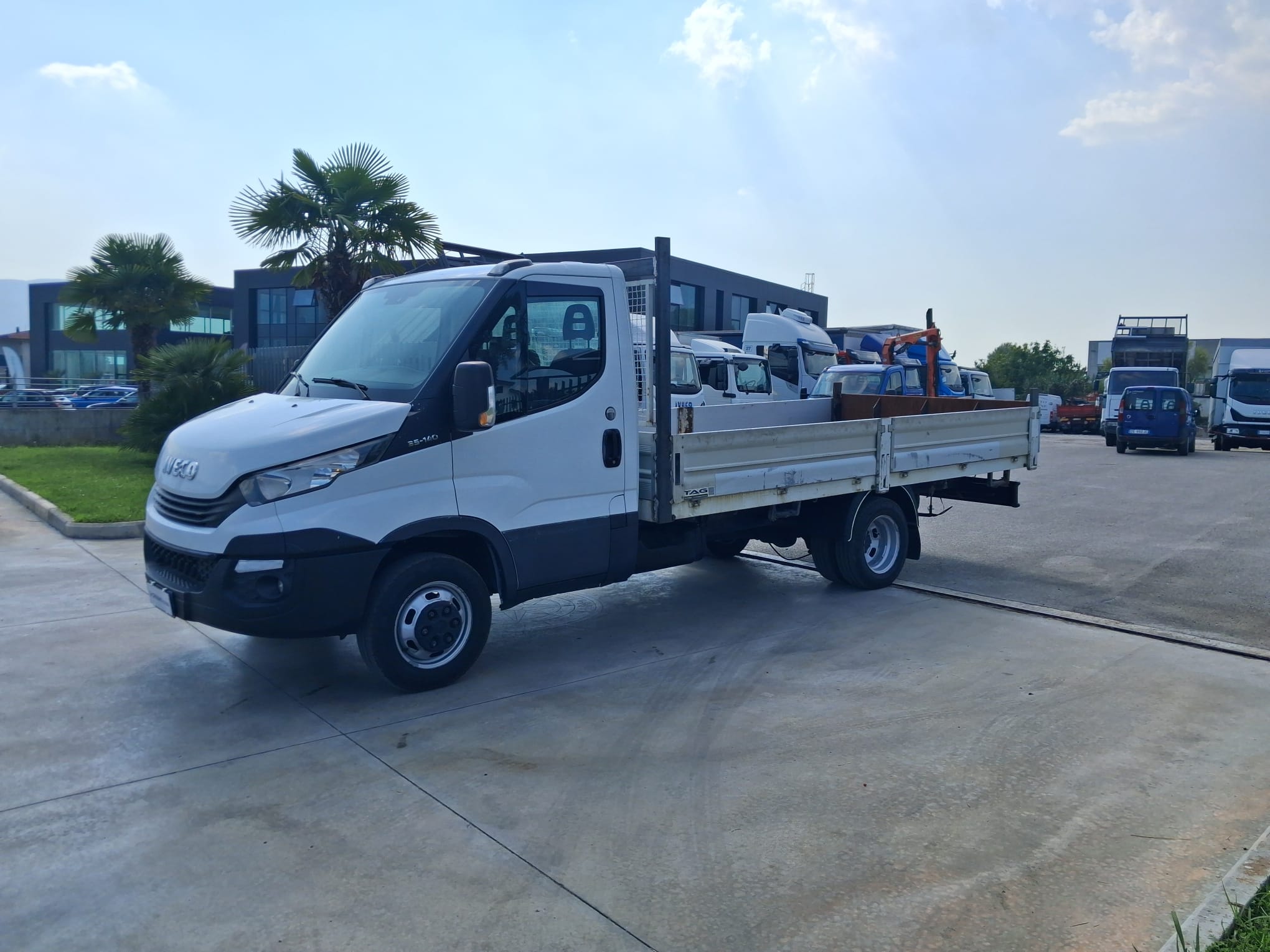 Iveco Daily 35c14 CASSONE FISSO - immagine 6