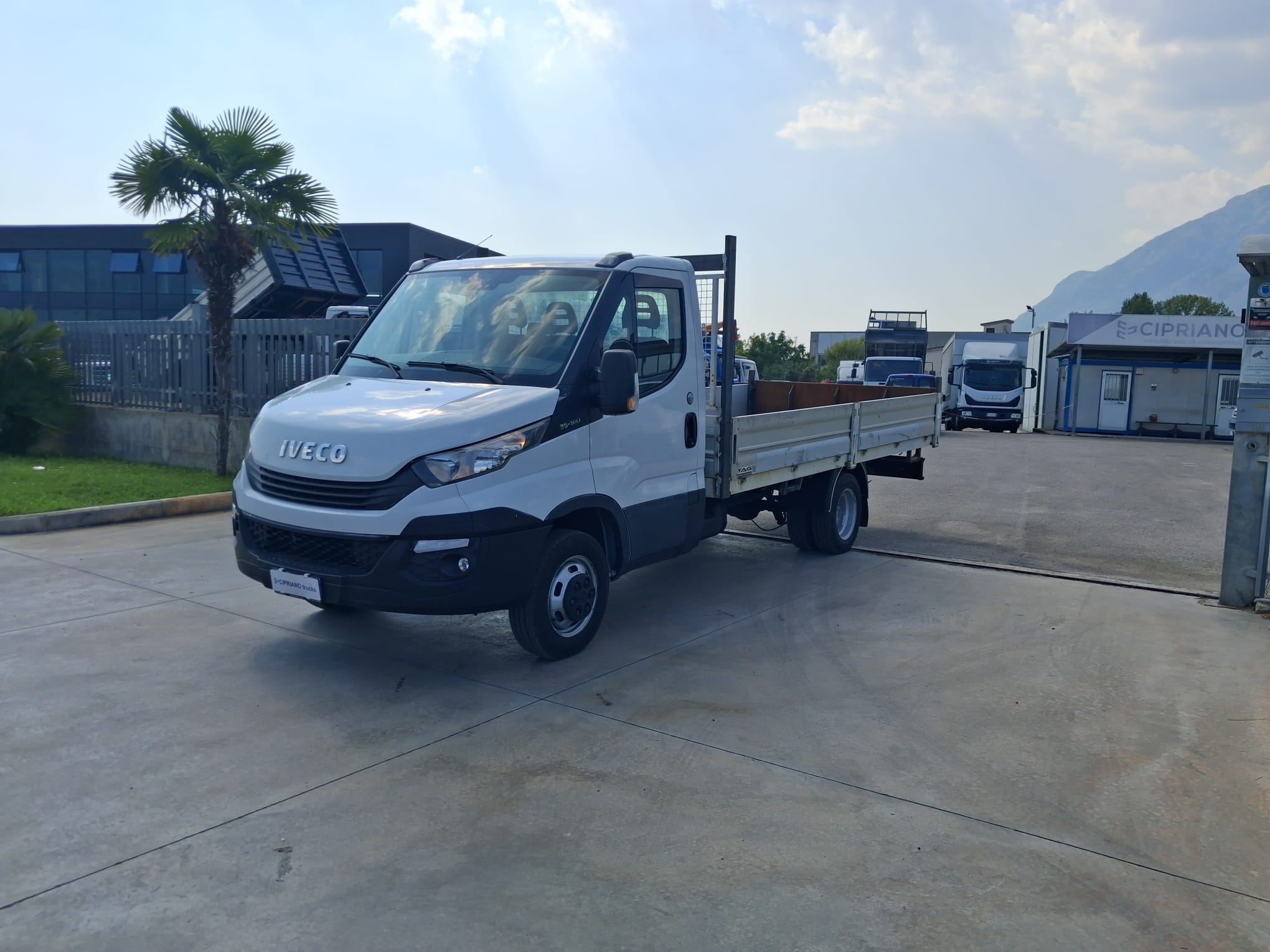 Iveco Daily 35c14 CASSONE FISSO - immagine 8