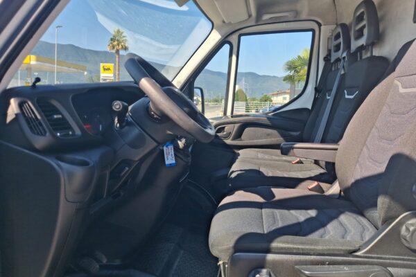 Iveco Daily Furgonato ANNO 2020 EURO 6D - immagine 5