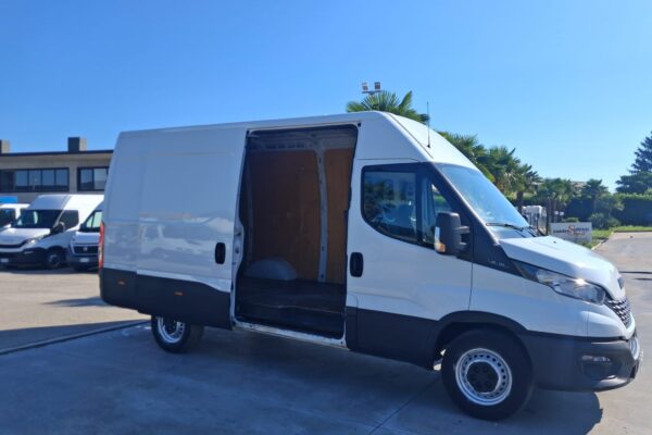 Iveco Daily Furgonato ANNO 2020 EURO 6D - immagine 9