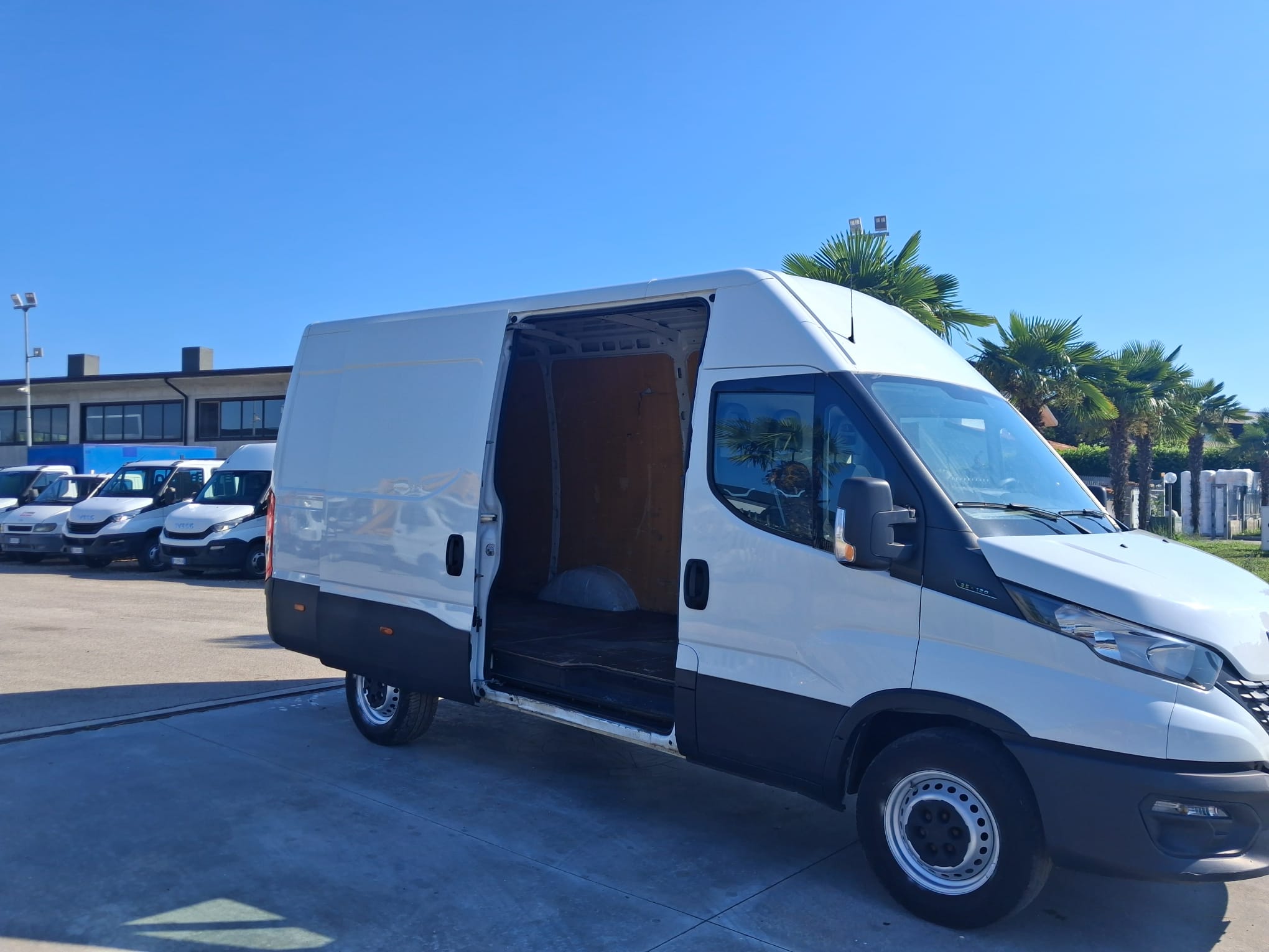 Iveco Daily Furgonato ANNO 2020 EURO 6D - immagine 10