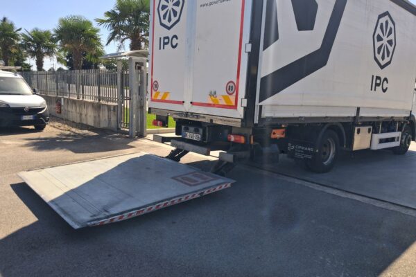 Iveco Eurocargo 120e25 CENTINA E SPONDA EURO 6 - immagine 13