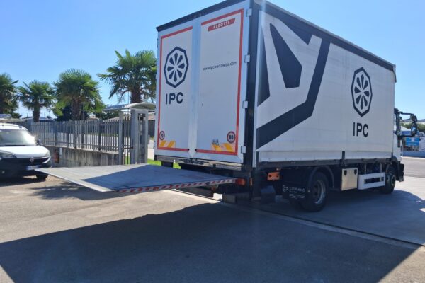 Iveco Eurocargo 120e25 CENTINA E SPONDA EURO 6 - immagine 14