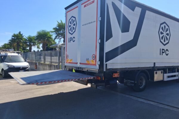 Iveco Eurocargo 120e25 CENTINA E SPONDA EURO 6 - immagine 17