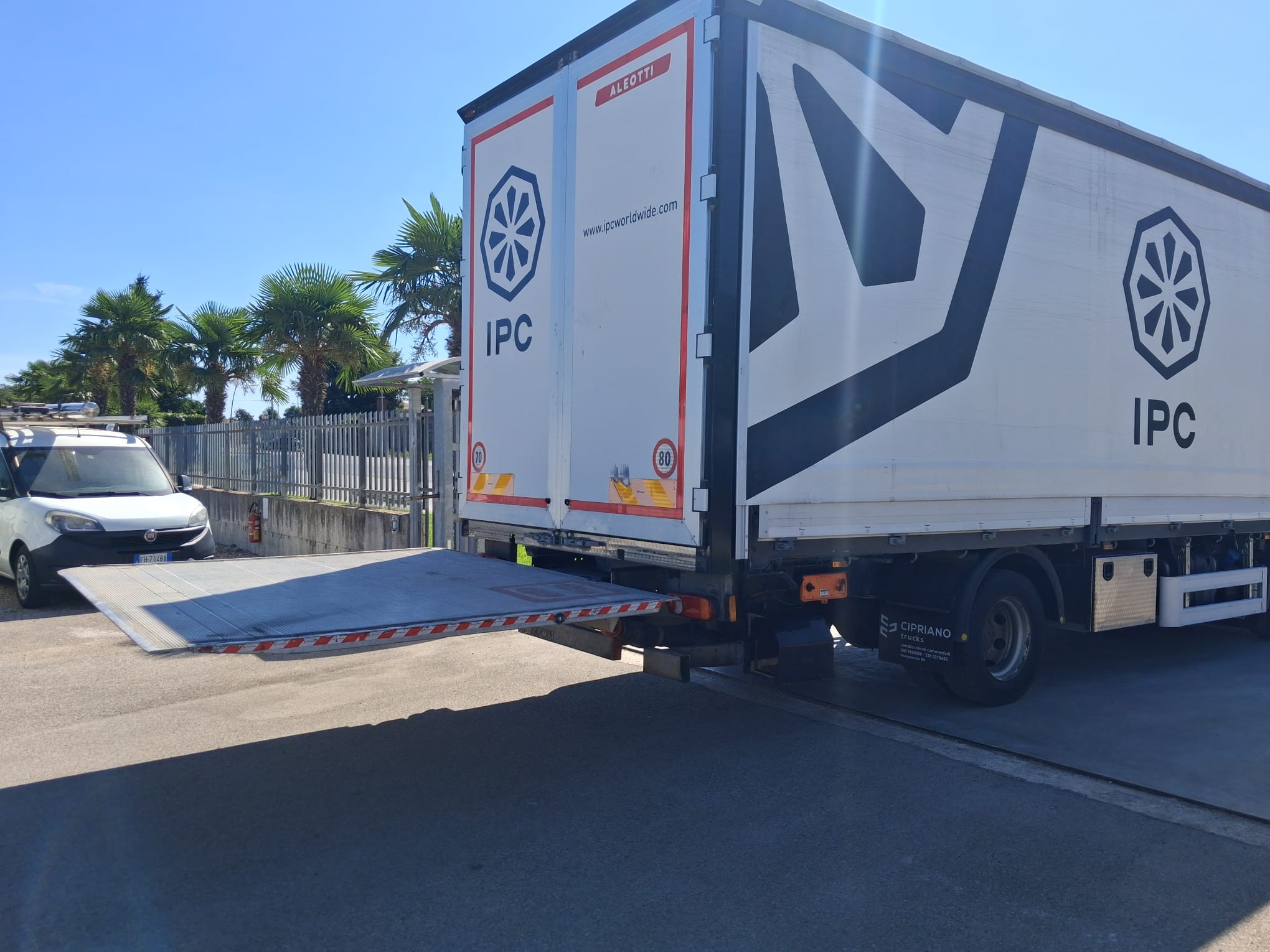 Iveco Eurocargo 120e25 CENTINA E SPONDA EURO 6 - immagine 17