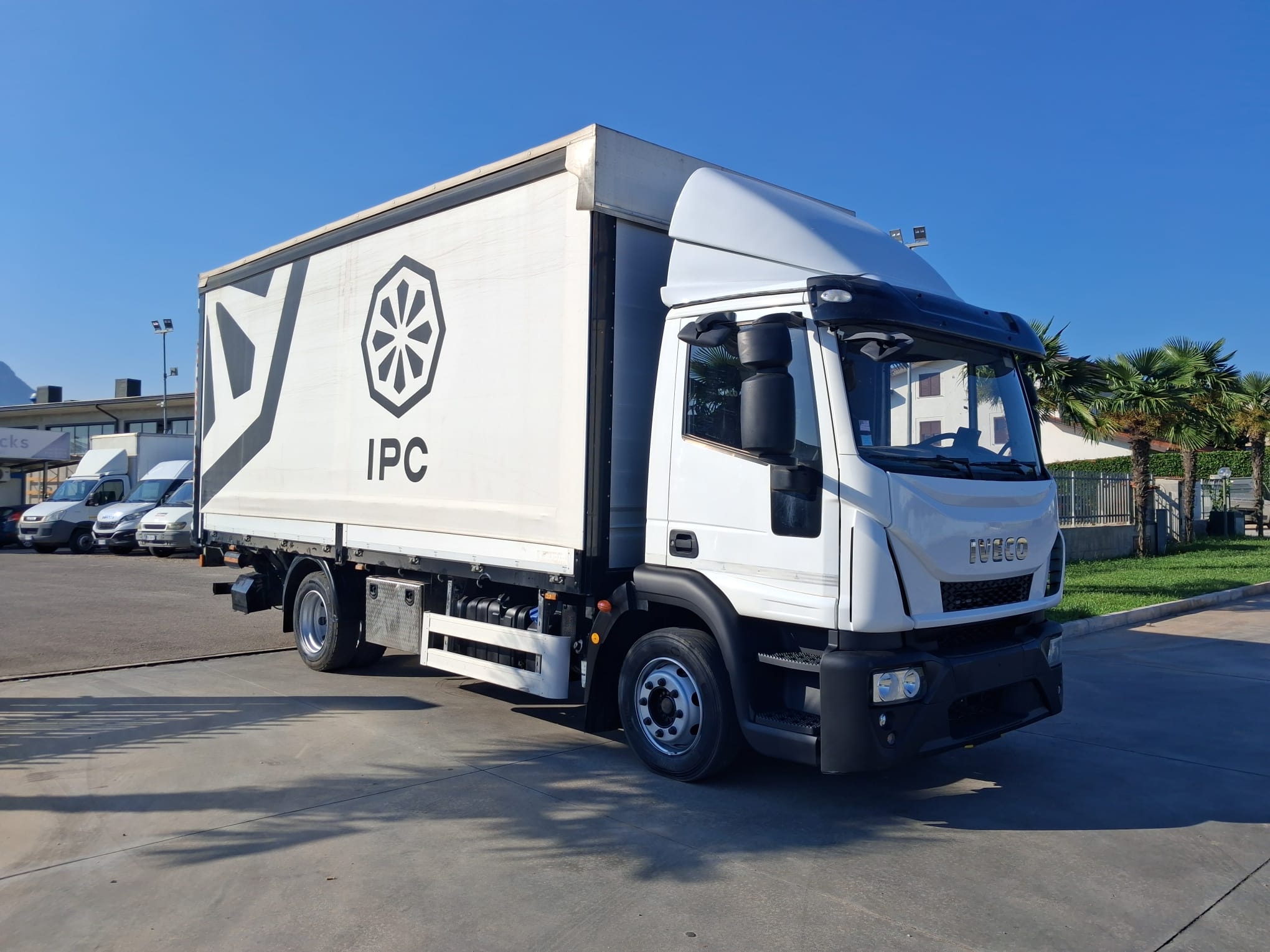 Iveco Eurocargo 120e25 CENTINA E SPONDA EURO 6 - immagine 2