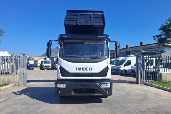 Iveco Eurocargo 140e22 RIBALTABILE CAMBIO 8 MARCE - immagine 12