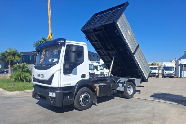 Iveco Eurocargo 140e22 RIBALTABILE CAMBIO 8 MARCE - immagine 13