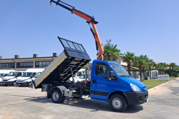 Iveco Daily 65c18 RIBALTABILE E GRU PALFINGER - immagine 11