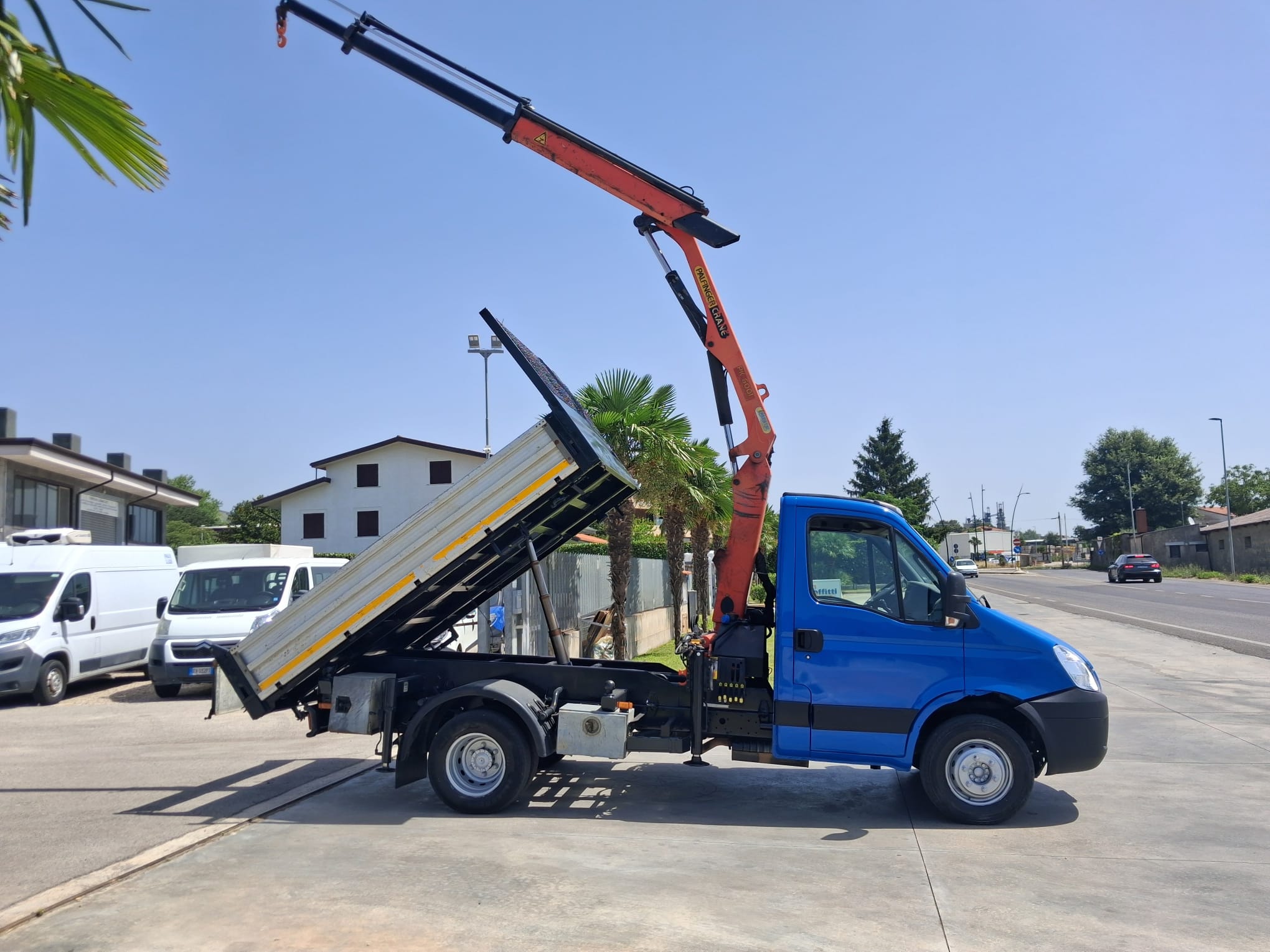 Iveco Daily 65c18 RIBALTABILE E GRU PALFINGER - immagine 13