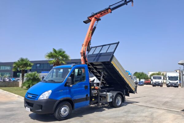 Iveco Daily 65c18 RIBALTABILE E GRU PALFINGER - immagine 16