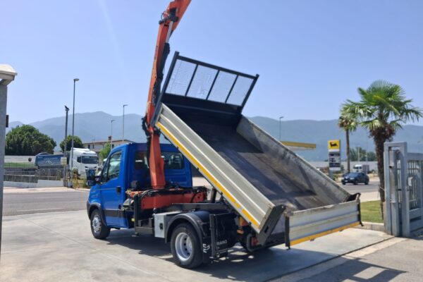Iveco Daily 65c18 RIBALTABILE E GRU PALFINGER - immagine 17