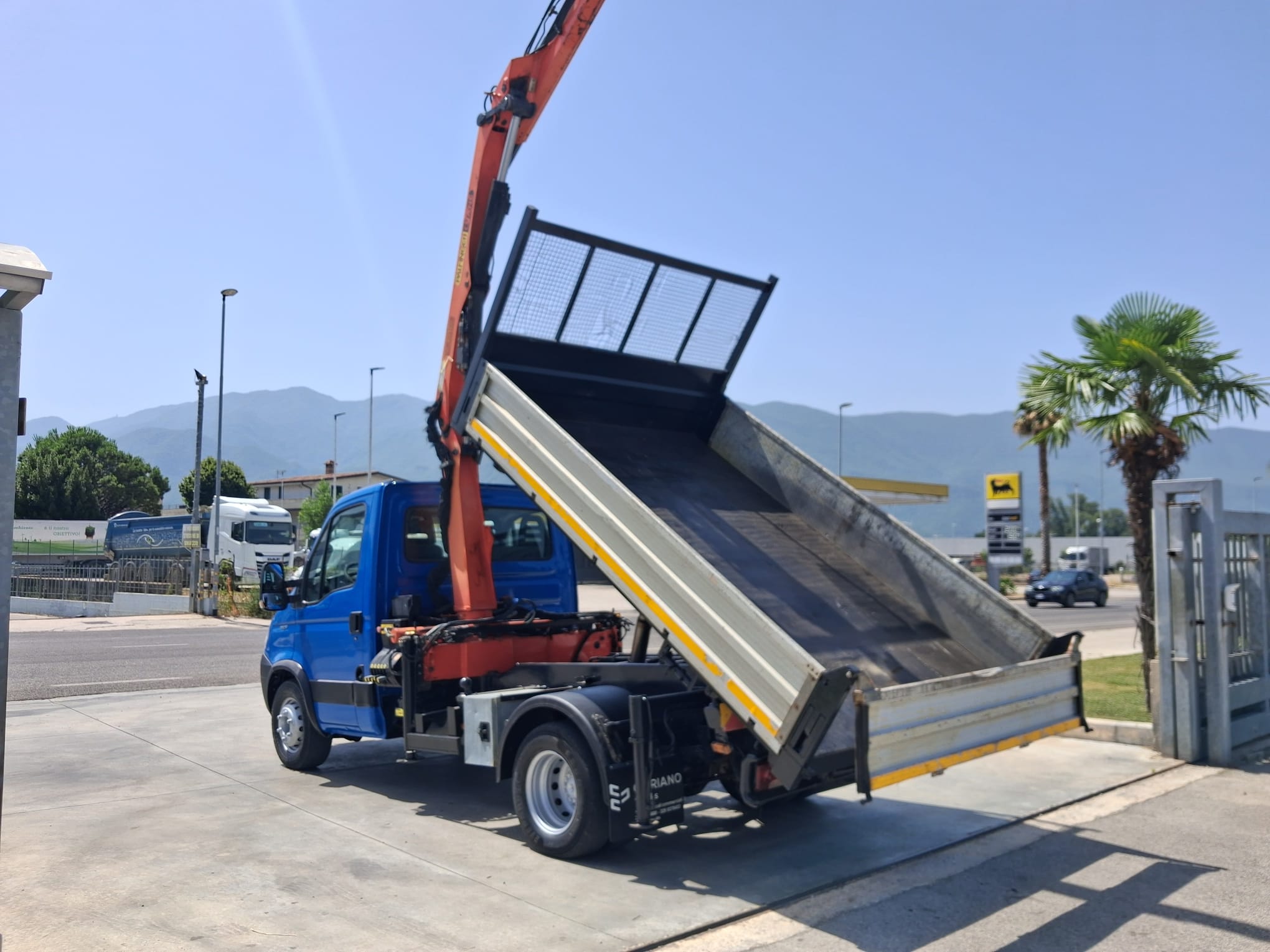 Iveco Daily 65c18 RIBALTABILE E GRU PALFINGER - immagine 17