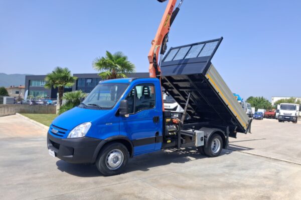 Iveco Daily 65c18 RIBALTABILE E GRU PALFINGER - immagine 19