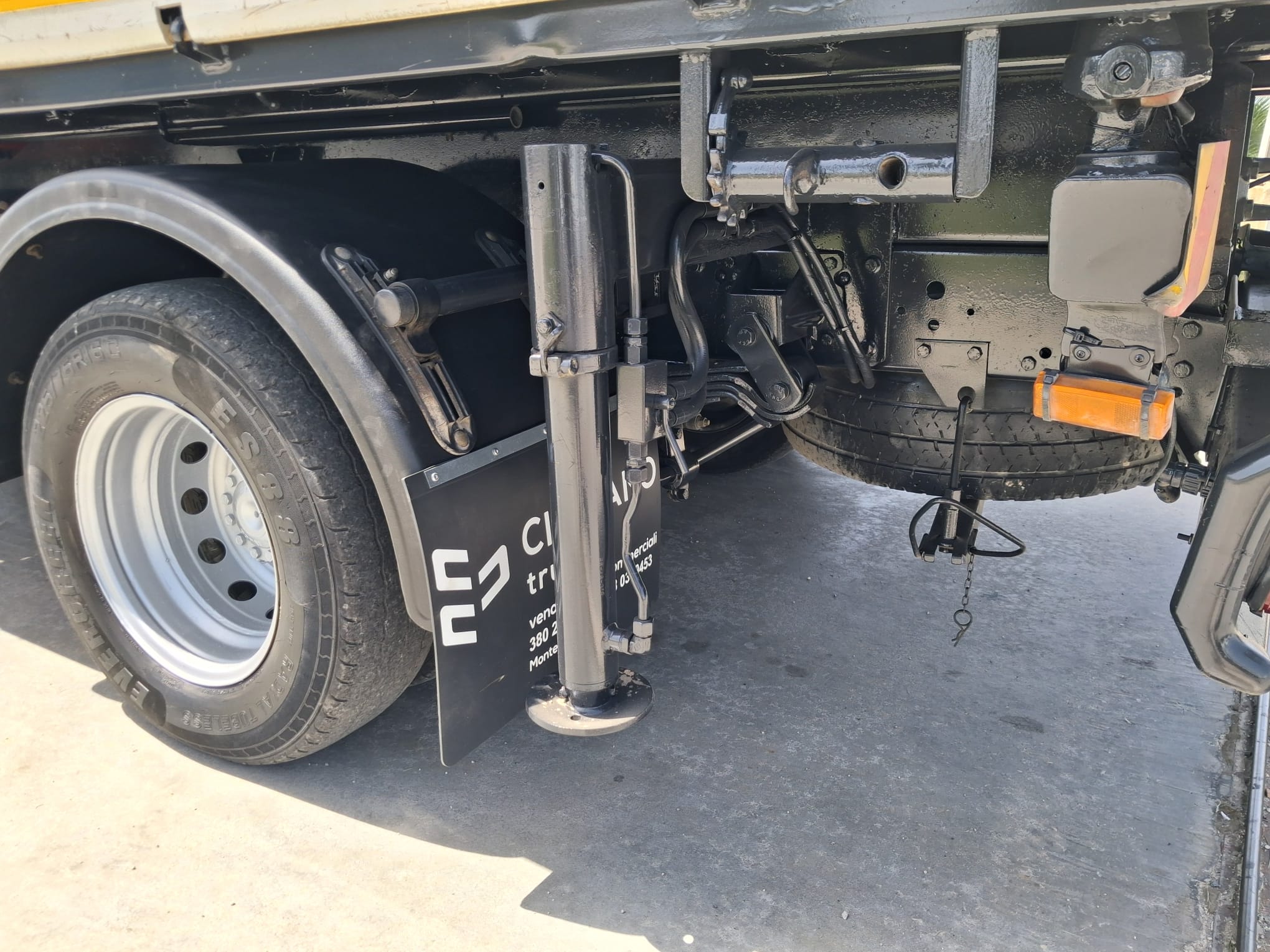 Iveco Daily 65c18 RIBALTABILE E GRU PALFINGER - immagine 20