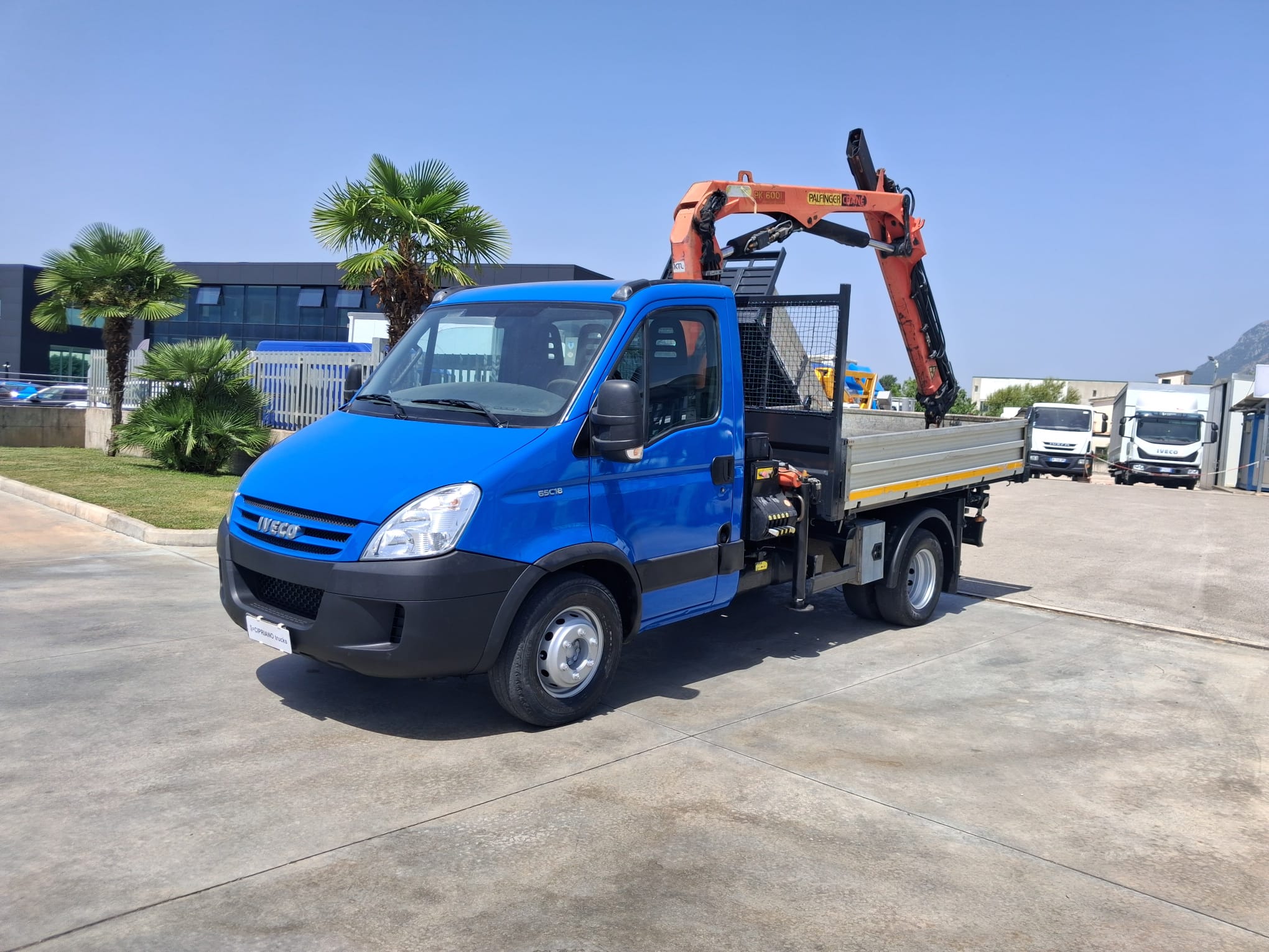 Iveco Daily 65c18 RIBALTABILE E GRU PALFINGER - immagine 22