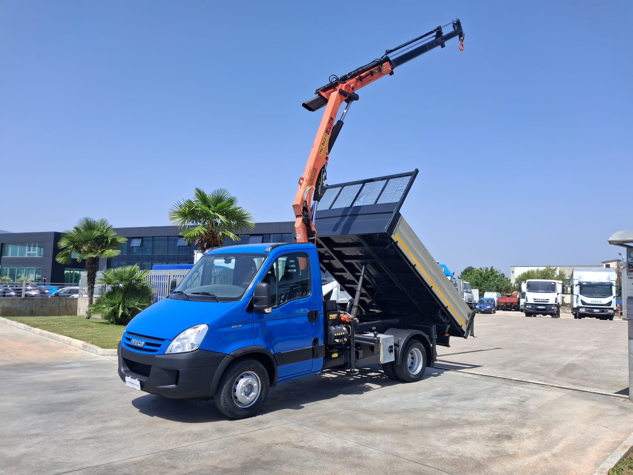 Iveco Daily 65c18 RIBALTABILE E GRU PALFINGER - immagine 5