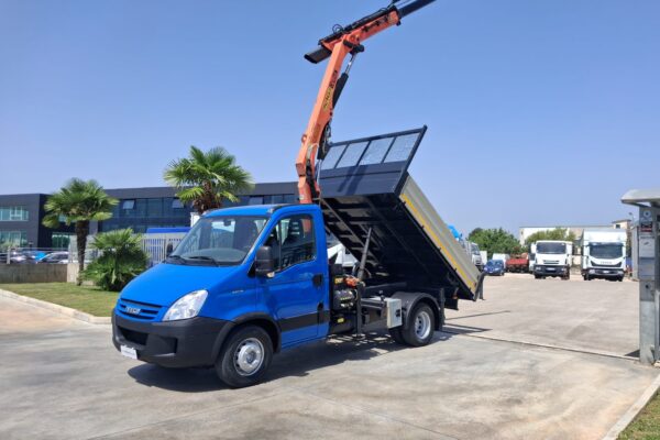 Iveco Daily 65c18 RIBALTABILE E GRU PALFINGER - immagine 6