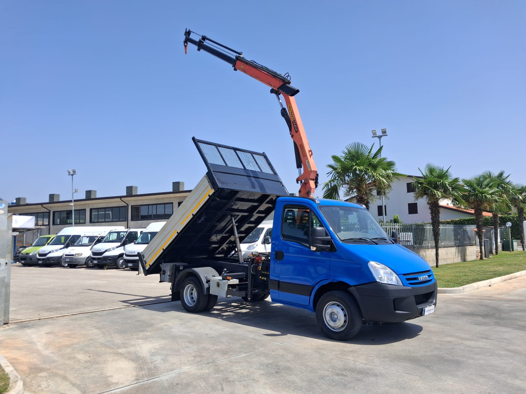 Iveco Daily 65c18 RIBALTABILE E GRU PALFINGER - immagine 9