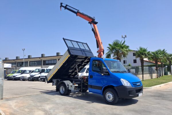Iveco Daily 65c18 RIBALTABILE E GRU PALFINGER - immagine 1