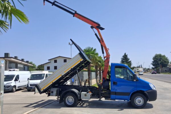 Iveco Daily 65c18 RIBALTABILE E GRU PALFINGER - immagine 10