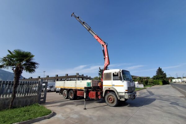 IVECO 190.26 CASSONE E GRU FASSI F210