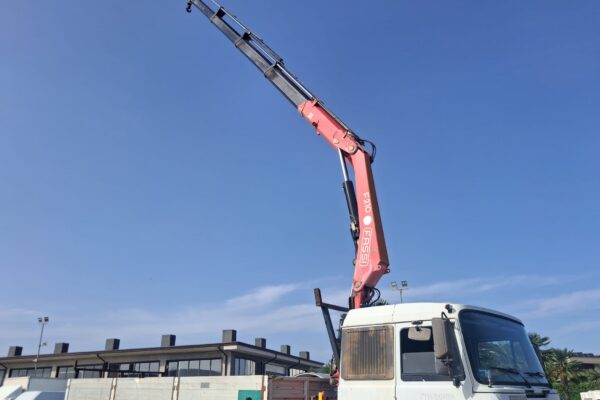 IVECO 190.26 CASSONE E GRU FASSI F210 - immagine 20