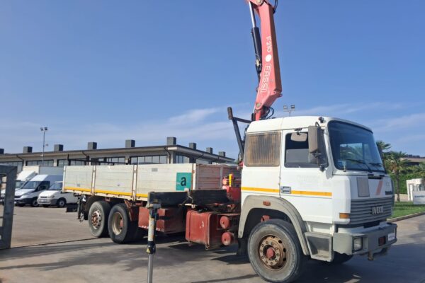 IVECO 190.26 CASSONE E GRU FASSI F210 - immagine 22