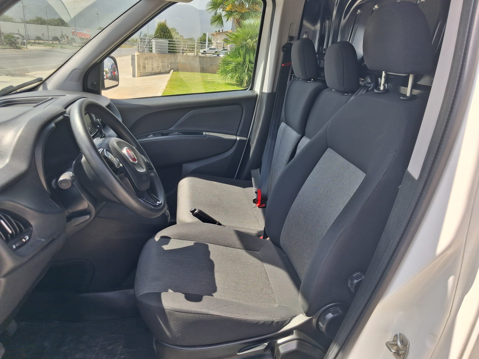 Fiat Doblò FURGONATO MAXI 3 POSTI - immagine 5