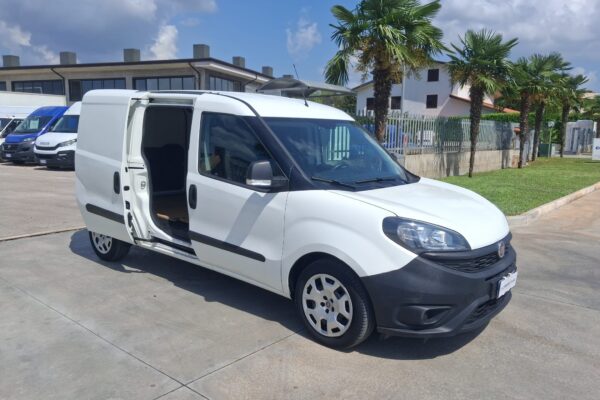 Fiat Doblò FURGONATO MAXI 3 POSTI