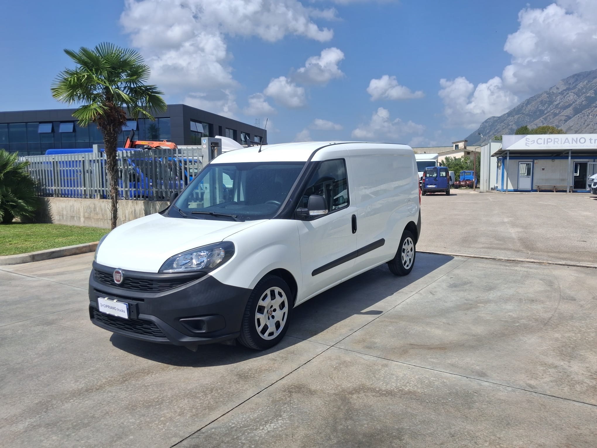Fiat Doblò FURGONATO MAXI 3 POSTI - immagine 7