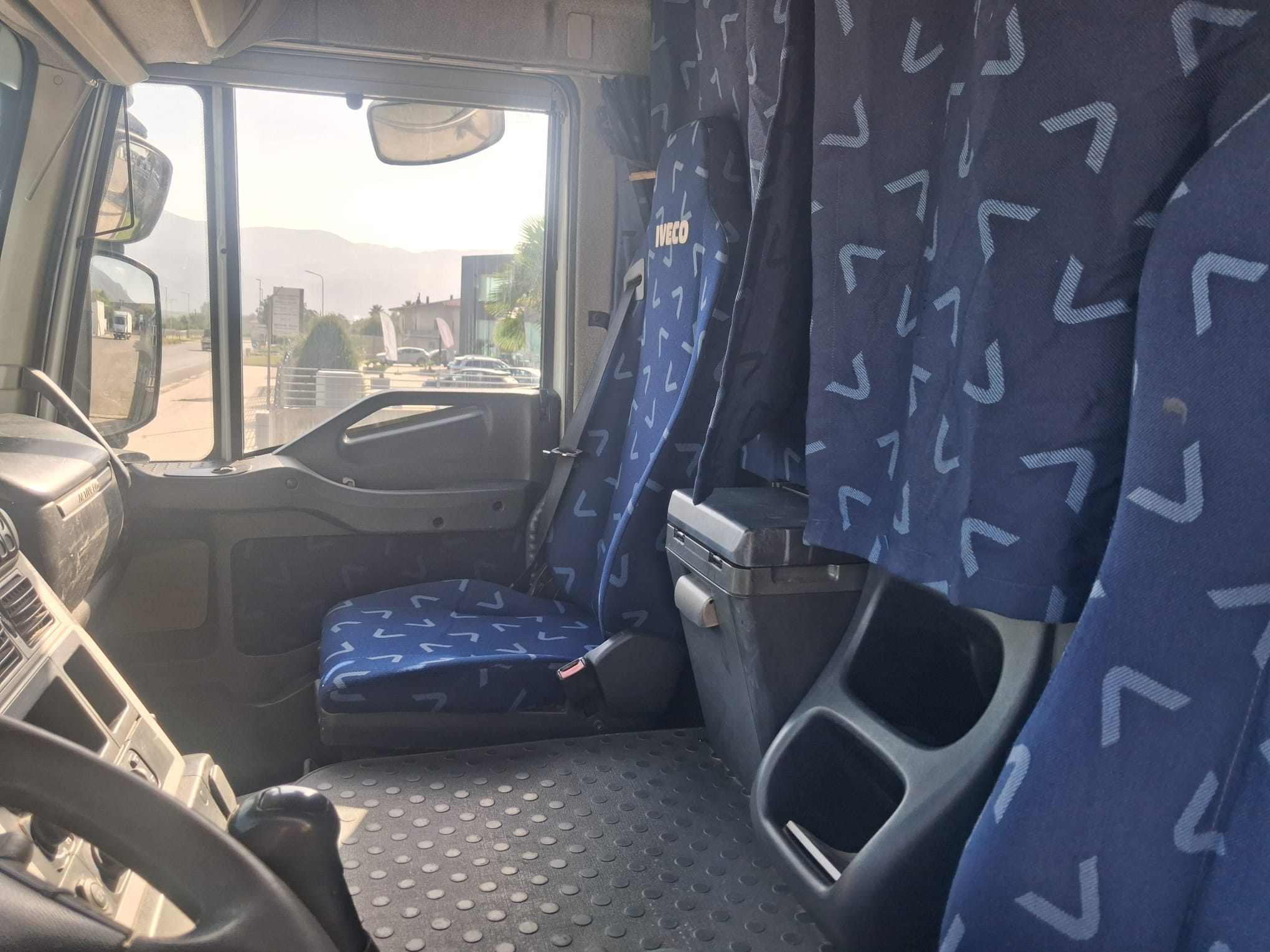 Iveco Stralis 450 SCARRABILE CABINA BASSA - immagine 17
