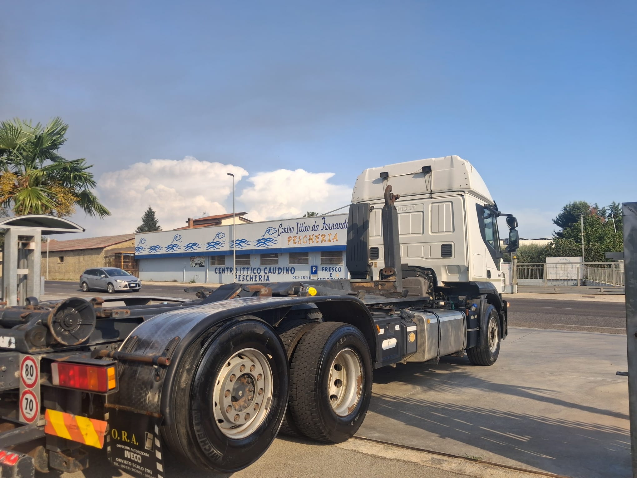 Iveco Stralis 450 SCARRABILE CABINA BASSA - immagine 9