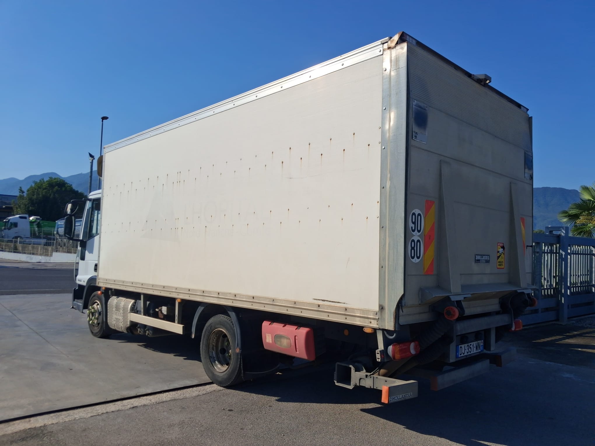 Iveco Eurocargo 100e21 PASSO 3690 EURO 6 - immagine 10