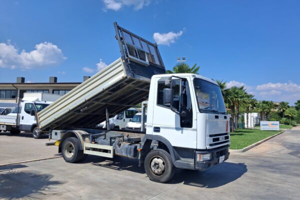 Iveco Eurocargo 75e15 RIBALTABILE TRILATERALE - immagine 16