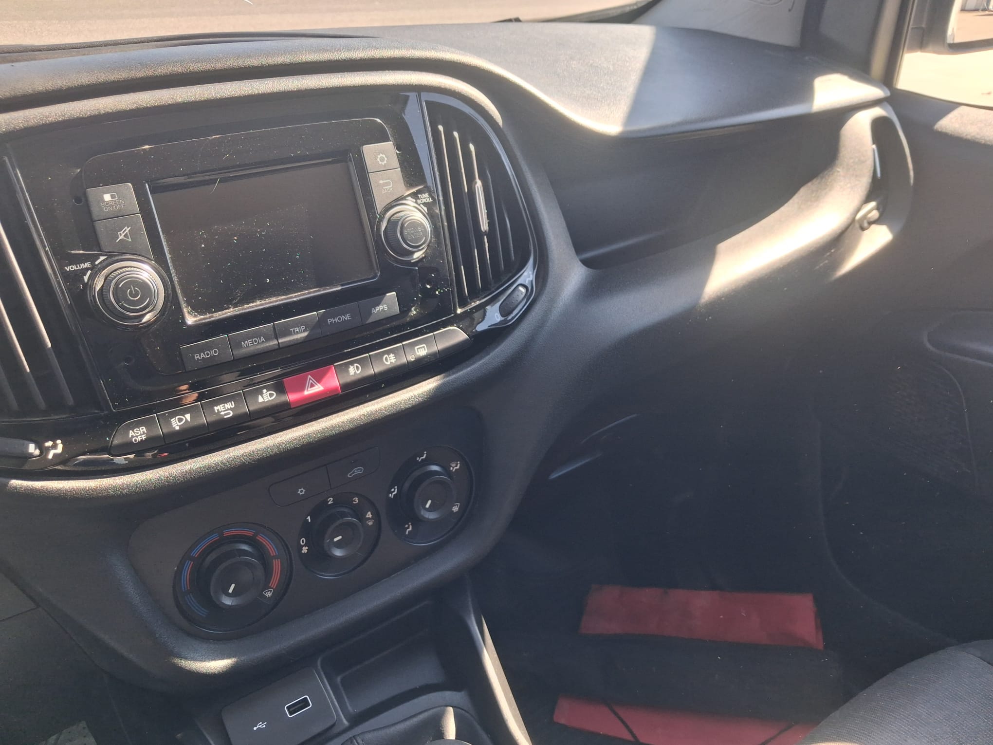 Fiat Doblò Furgonato KM: 94.955 - immagine 9