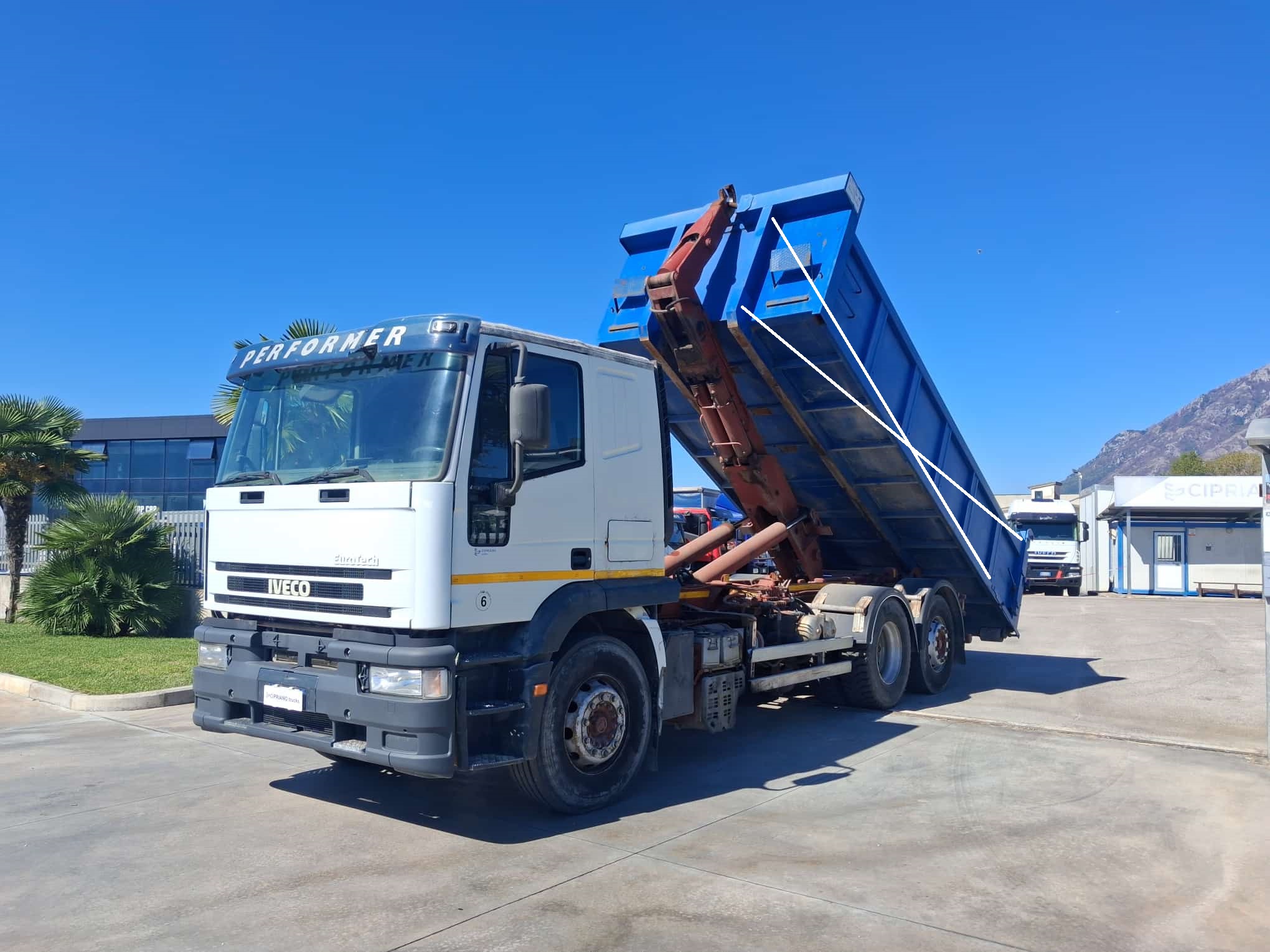 Iveco Eurotech SCARRABILE 26 TON - immagine 8