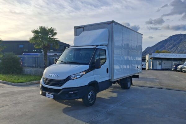 Iveco Daily 35c18 CASSONATO EURO 6E - immagine 1
