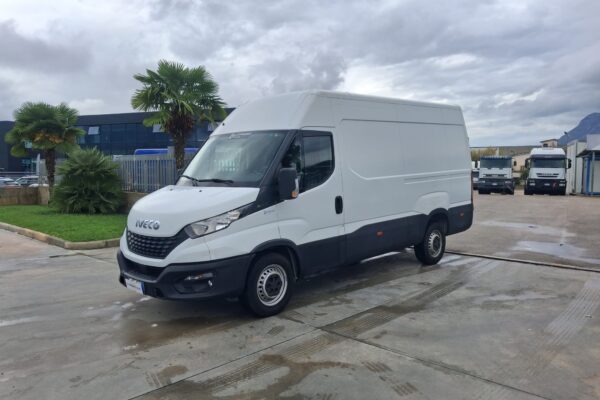 Iveco Daily Furgonato ANNO 2020 - immagine 2