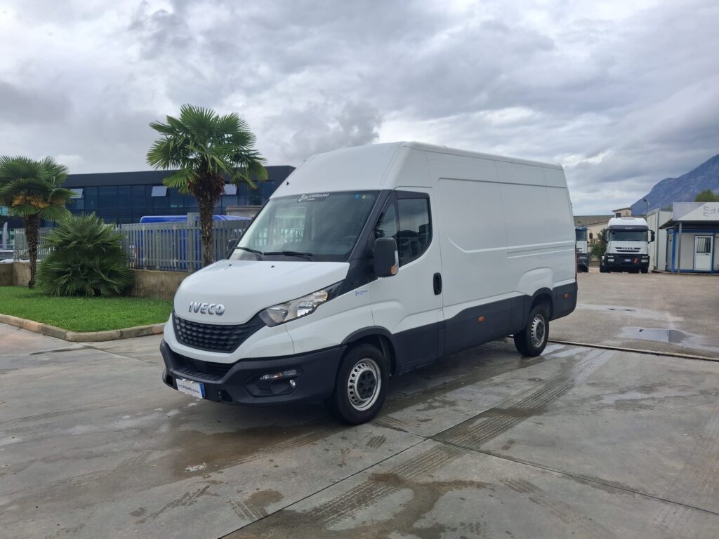 Iveco Daily Furgonato ANNO 2020