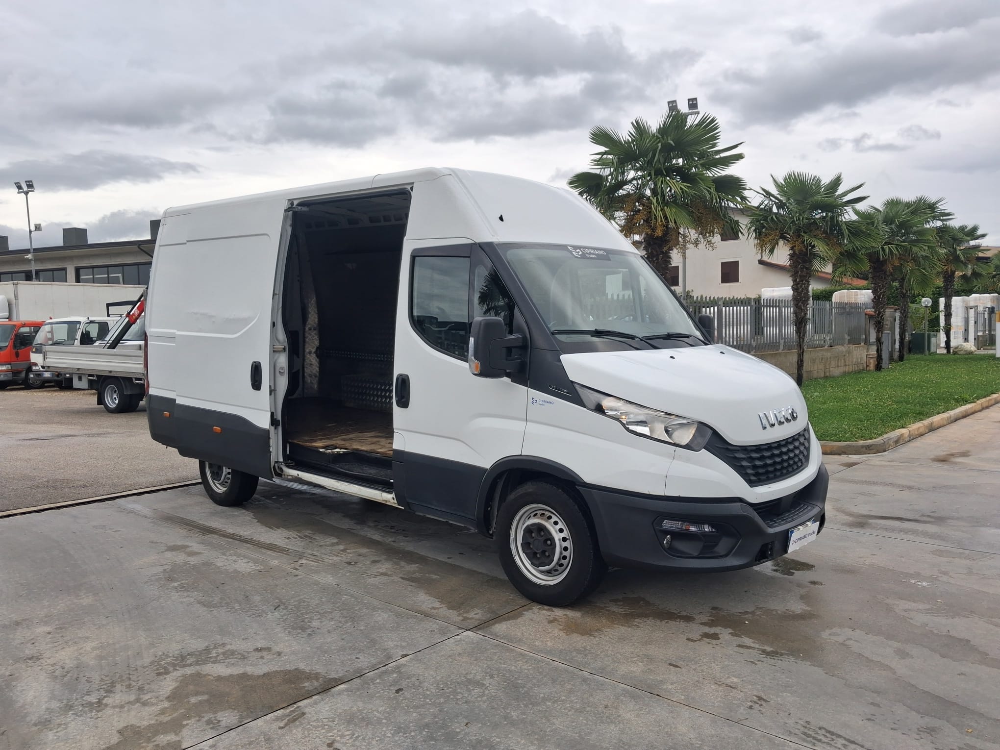 Iveco Daily Furgonato ANNO 2020 - immagine 7